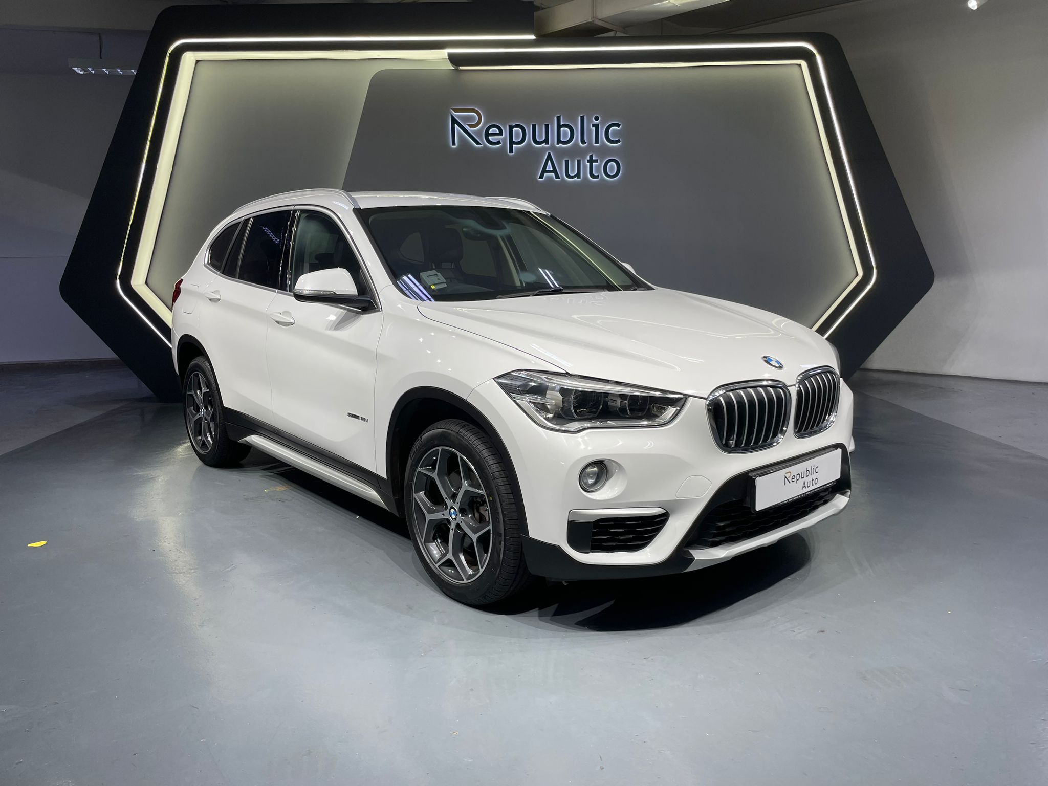 BMW X1 sDRIVE 18i