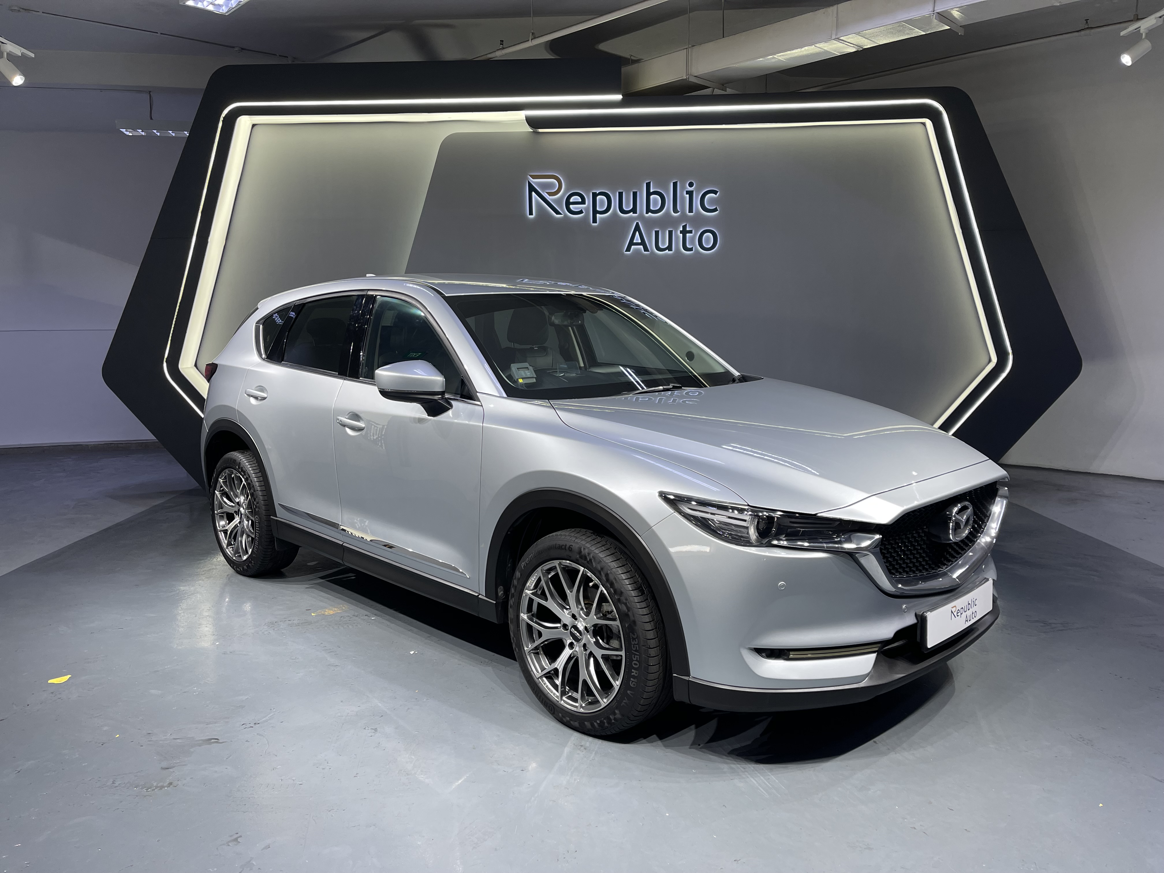 MAZDA CX-5 2.0A PREMIUM