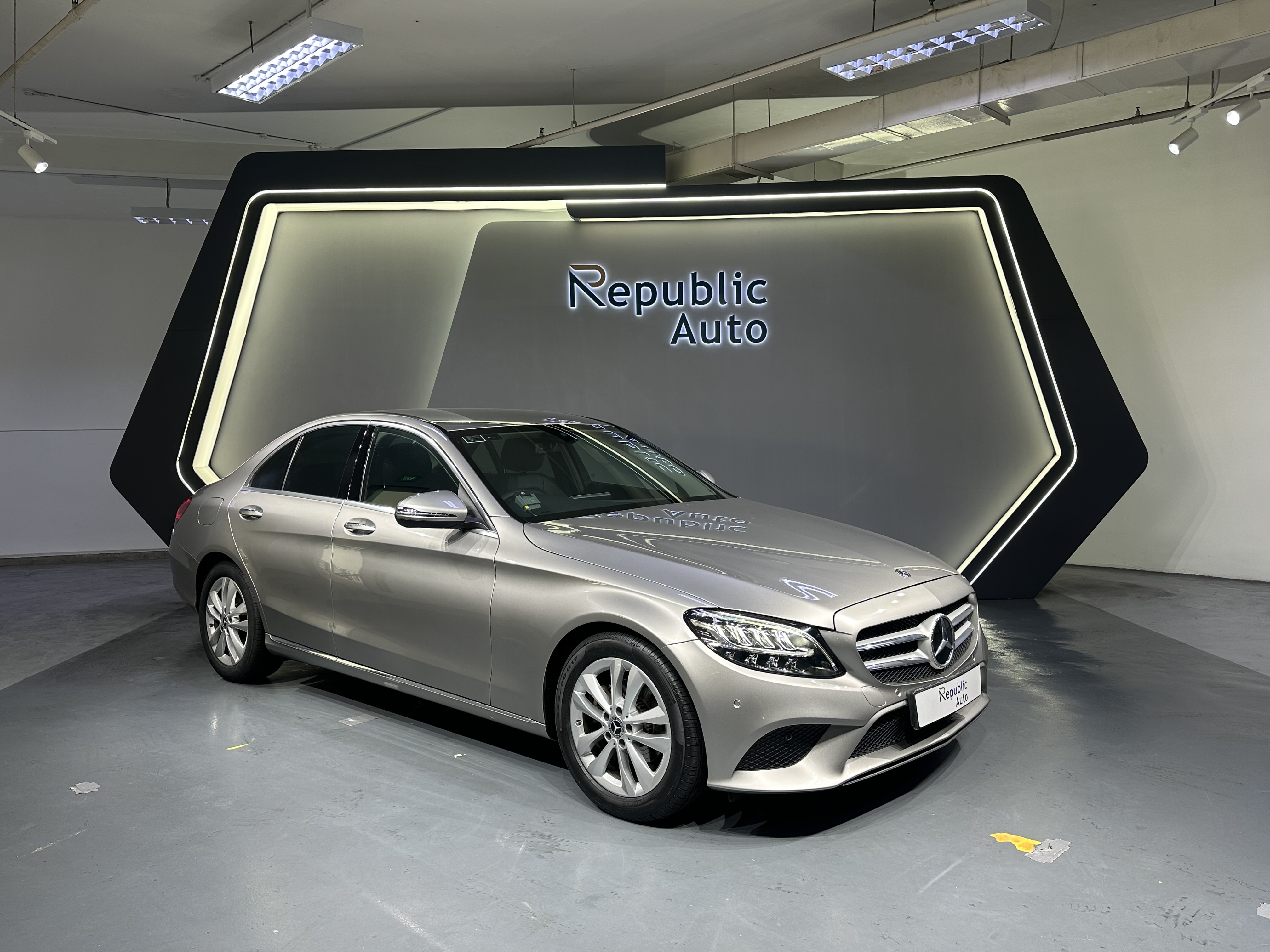 MERCEDES-BENZ C-CLASS C180 AVANTGARDE