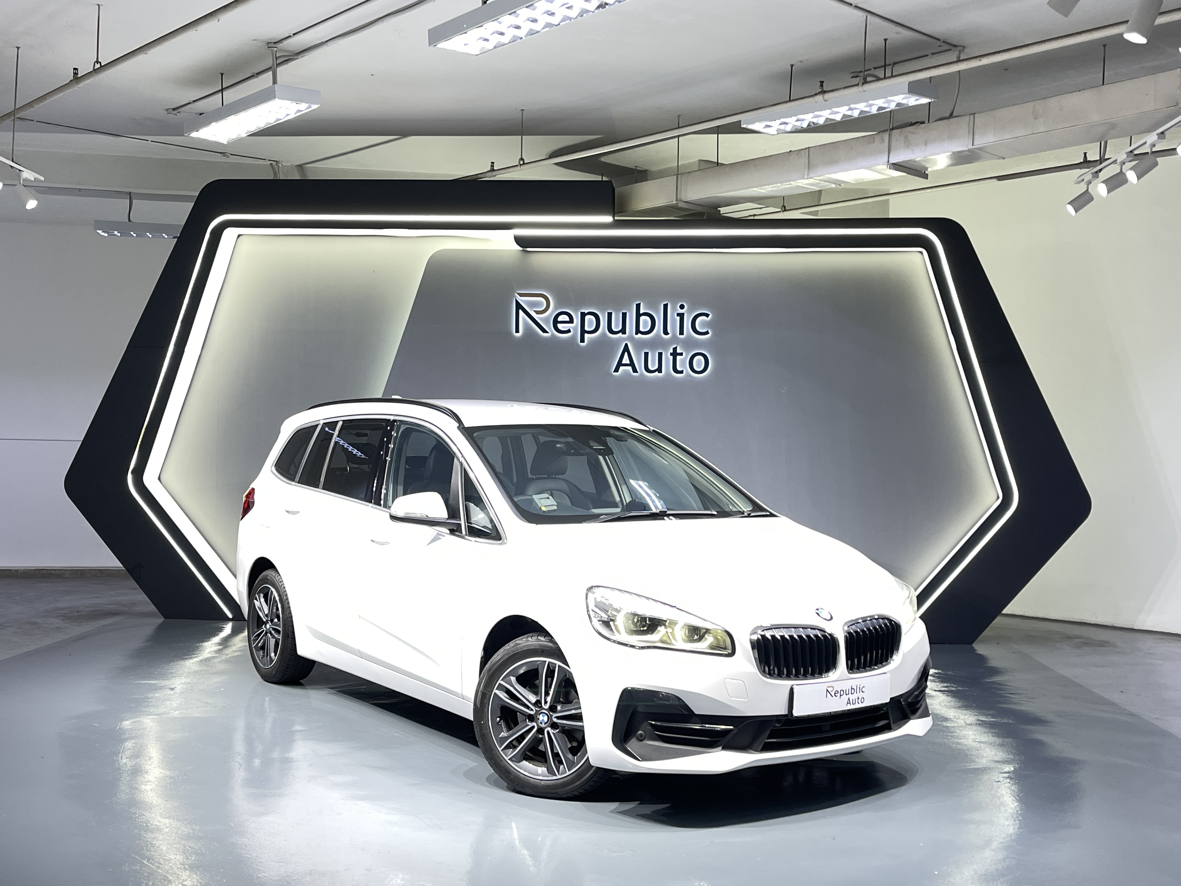 BMW 2 SERIES 216i GRAN TOURER